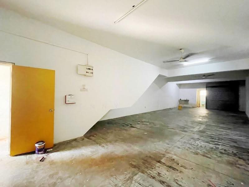 Shop for Sale in Taman Sungai Kapar Indah (Kapar) - Penny Chia - Interior - PropertyGuru.com.my