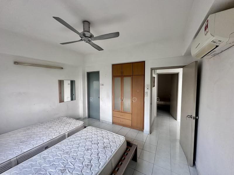 Kondominium untuk Dijual di Forest Green - Mark Wong - Bedroom - PropertyGuru.com.my