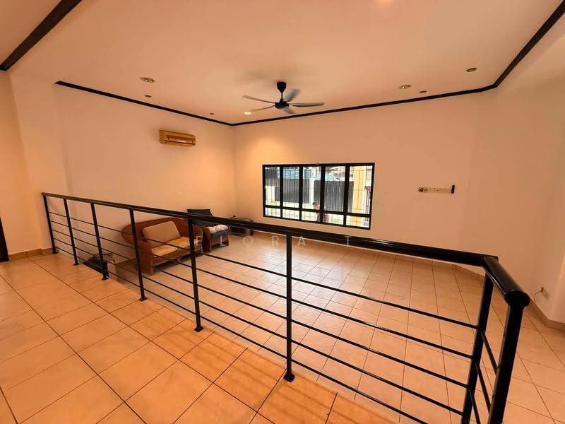 Rumah Berkembar untuk Dijual di Taman Yarl (Jalan Klang Lama (Old Klang Road)) - Flora T - PropertyGuru.com.my