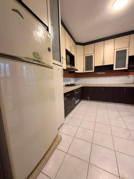 Rumah Berkembar untuk Dijual di Taman Yarl (Jalan Klang Lama (Old Klang Road)) - Flora T - PropertyGuru.com.my