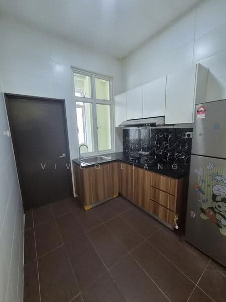 Kondominium untuk Disewa di M Condominium @ Larkin - Vivco Liang - Kitchen - PropertyGuru.com.my