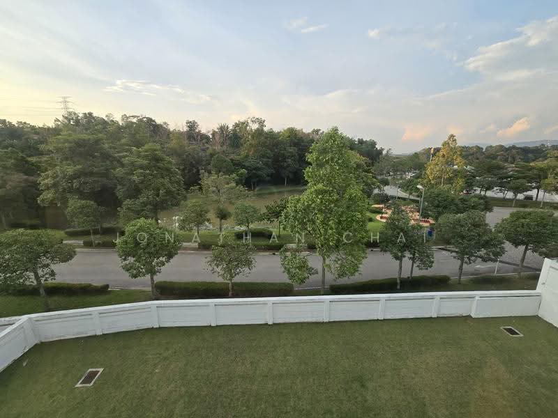 Bungalow House for Sale in Amverton Hills (Sungai Buloh) - Jonathan Chai - Exterior - PropertyGuru.com.my