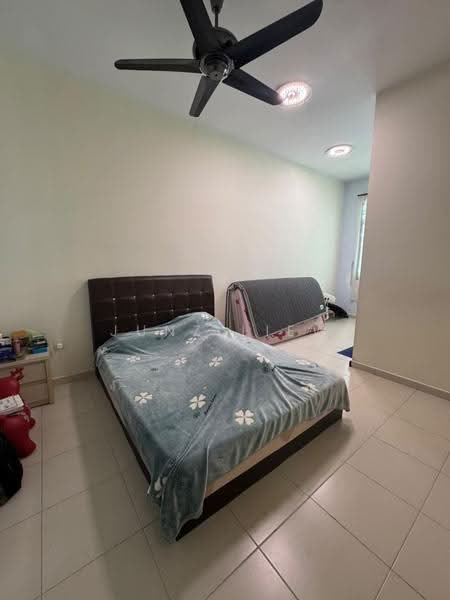Rumah Teres 2-Tingkat untuk Dijual di Bandar Seri Alam (Masai) - Junz Liew - Bedroom - PropertyGuru.com.my