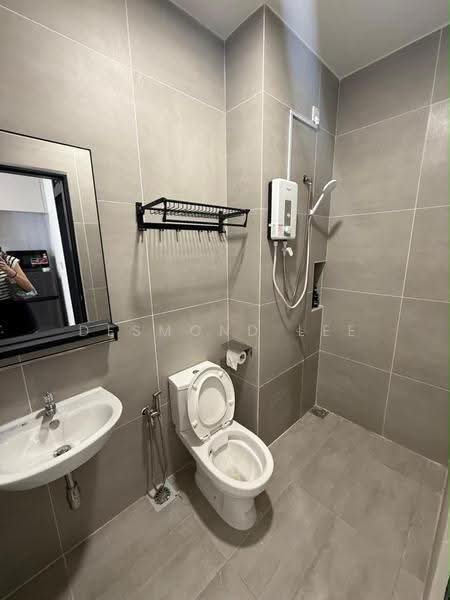 Kediaman Servis untuk Disewa di Space Residency - Desmond Lee - Bathroom - PropertyGuru.com.my