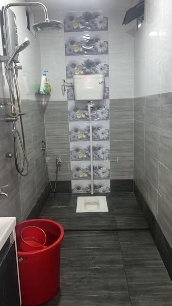 1-storey Terraced House for Sale in Taman Skudai Baru (Skudai) - Pauline Goh - Bathroom - PropertyGuru.com.my