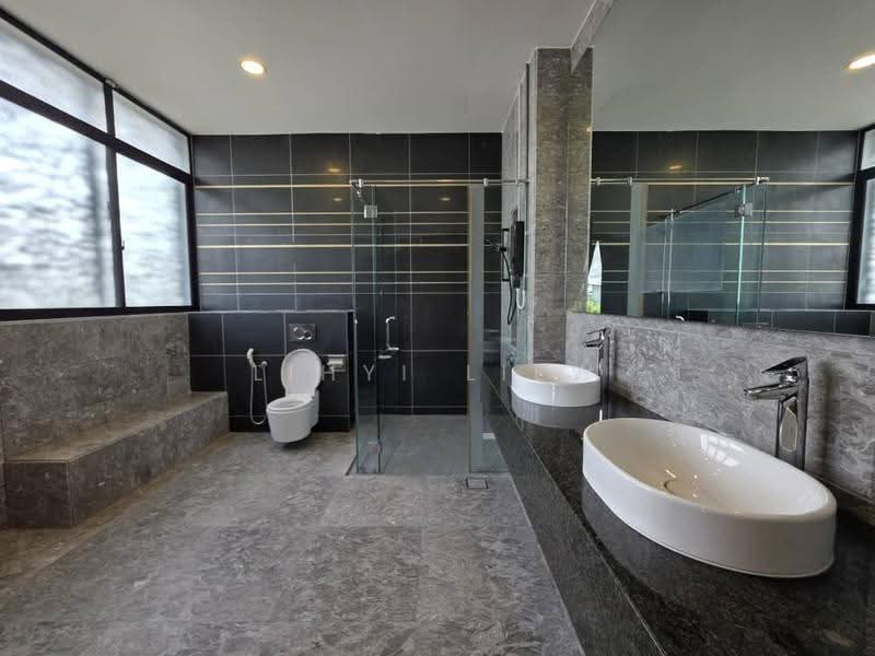 Bungalow House for Sale in Taman Nusa Bestari (Iskandar Puteri (Nusajaya)) - Lihyi Liew - Bathroom - PropertyGuru.com.my