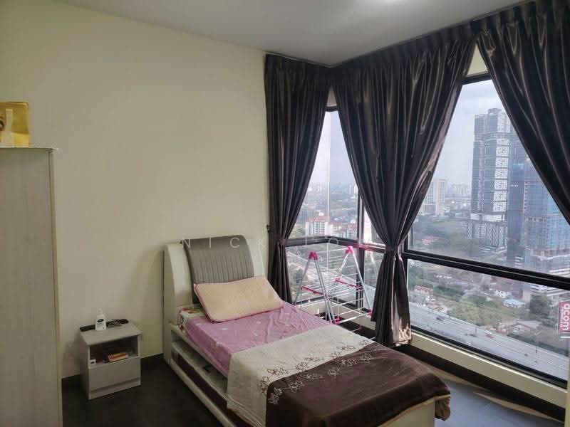 Condominium for Rent at SKS Pavillion Residences - Nick Low - Bedroom - PropertyGuru.com.my