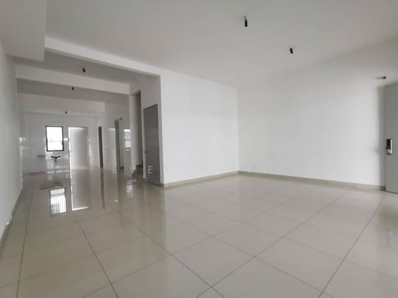 Rumah Teres 2-Tingkat untuk Dijual di Telok Panglima Garang (Selangor) - Evelyn Lim - PropertyGuru.com.my