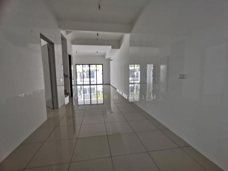 Rumah Teres 2-Tingkat untuk Dijual di Telok Panglima Garang (Selangor) - Evelyn Lim - PropertyGuru.com.my