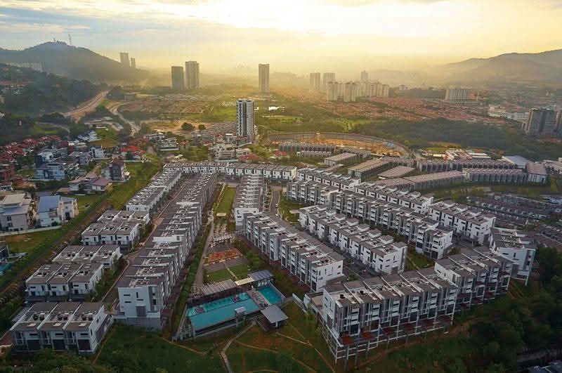 Rumah Teres 2.5-Tingkat untuk Dijual di The Mansions (Desa Parkcity) - SY YAP - Exterior - PropertyGuru.com.my
