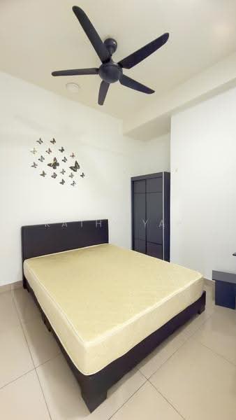 Kediaman Servis untuk Dijual di Ayuman Suites - Kathy Yap - Bedroom - PropertyGuru.com.my