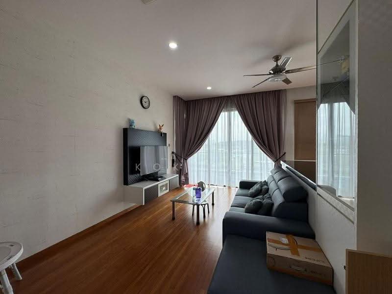 Bungalow House for Sale in Senibong (Permas Jaya) - Kok Hui - Living Room - PropertyGuru.com.my