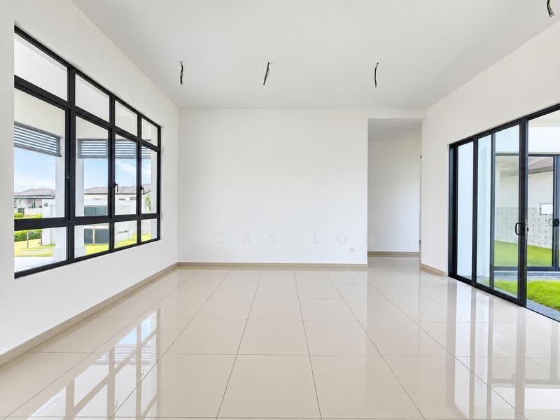 1-storey Terraced House for Sale in Shah Alam (Selangor) - Lucas Loh - Living Room - PropertyGuru.com.my