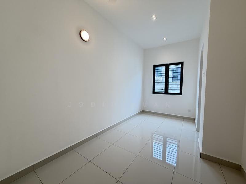 Rumah Teres 2-Tingkat untuk Disewa di Bandar Seri Botani (Ipoh) - Jodie Kuan - Bedroom 2 - PropertyGuru.com.my