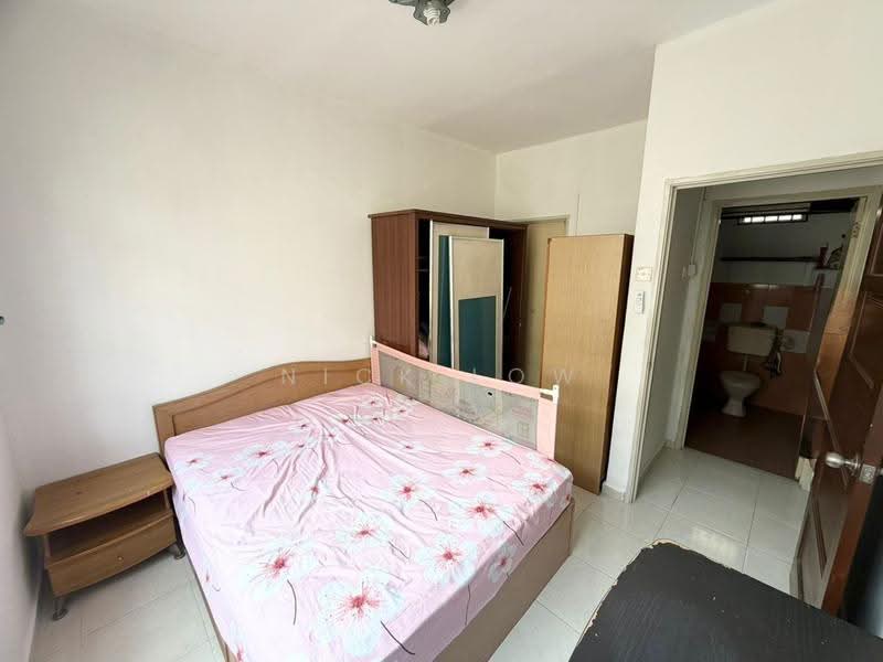 Rumah Flat untuk Disewa di Flat Bukit Indah - Nick Low - Bedroom - PropertyGuru.com.my