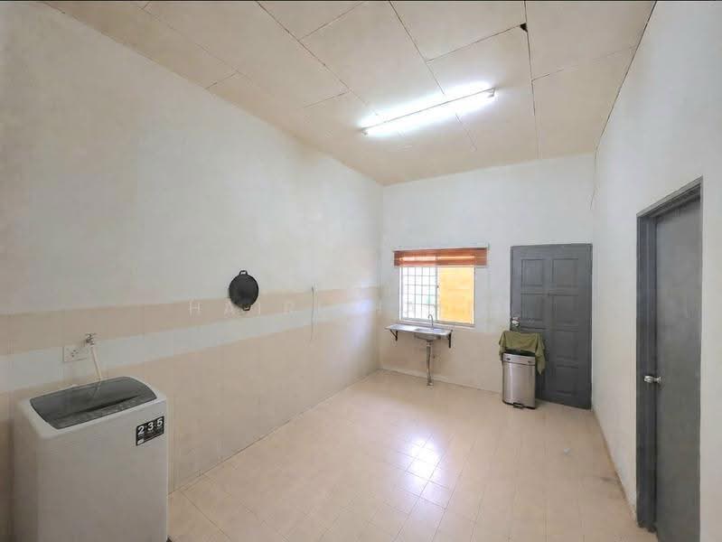 Rumah Teres 1-Tingkat untuk Dijual di Taman Dato Bandar (Kapar) - Hairi Halim - PropertyGuru.com.my