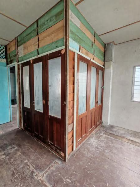 Shop for Sale in Taman Lahat Indah (Lahat) - Selina Wong - Interior - PropertyGuru.com.my