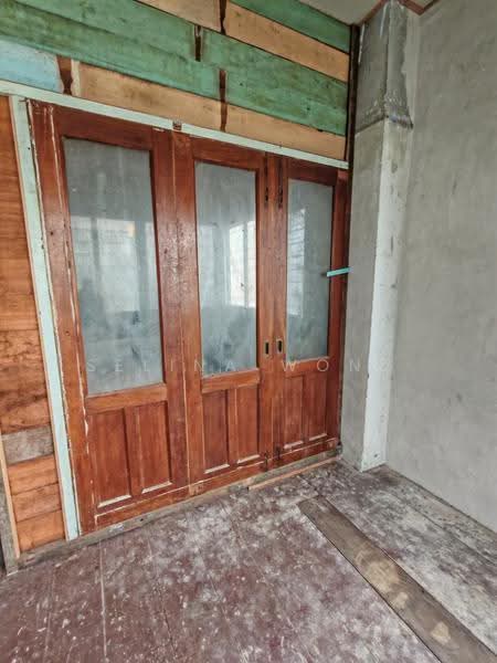 Shop for Sale in Taman Lahat Indah (Lahat) - Selina Wong - Interior - PropertyGuru.com.my