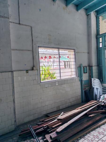 Shop for Sale in Taman Lahat Indah (Lahat) - Selina Wong - Interior - PropertyGuru.com.my