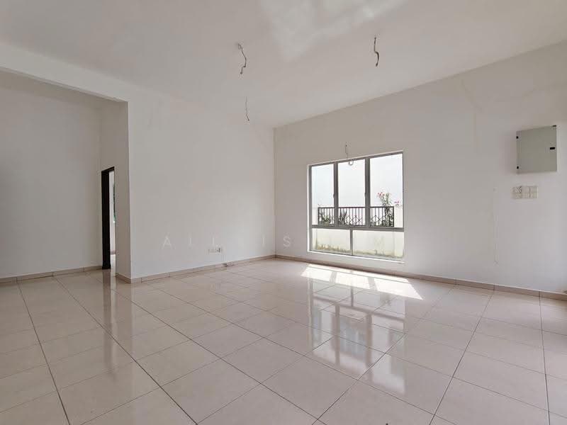 Semi-Detached House for Sale in Meru (Klang) - Alexis Lim - Living Room - PropertyGuru.com.my