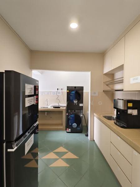 Condominium for Rent at D'aman Crimson - Cailyn Ng - Kitchen - PropertyGuru.com.my