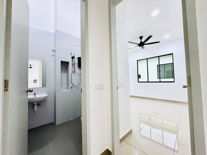 Semi-Detached House for Rent in Eco Grandeur (Puncak Alam) - Jansen Khoo - Bathroom - PropertyGuru.com.my