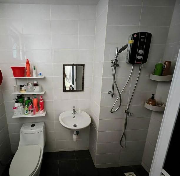 Kediaman Servis untuk Disewa di Service Residence @ Landmark Residence 2 - Nick Chin - Bathroom - PropertyGuru.com.my