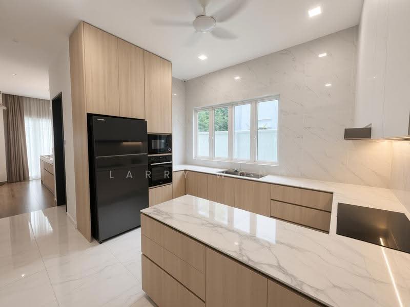 Rumah Berkembar untuk Disewa di Taman Seputeh (Seputeh) - Larry Wong - Kitchen - PropertyGuru.com.my