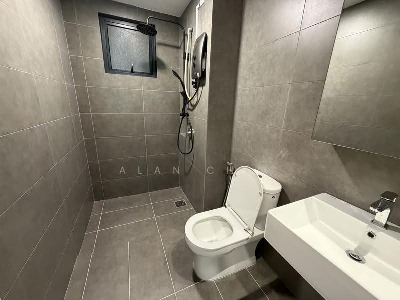 Kondominium untuk Disewa di D'Terra Residences - Alan Chia - Bathroom - PropertyGuru.com.my