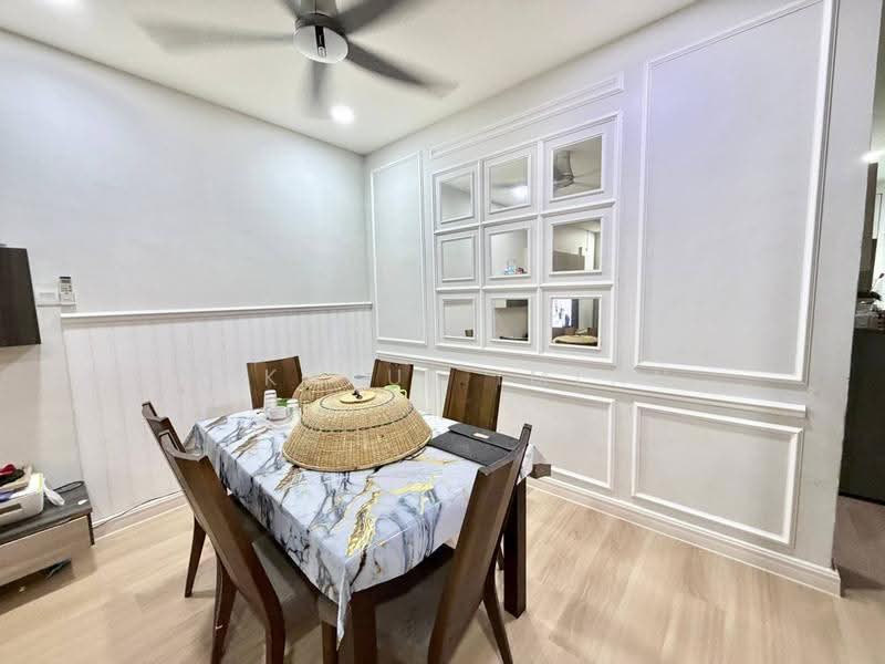 Rumah Teres 2-Tingkat untuk Dijual di Taman Pulai Hijauan (Skudai) - Fakhrul Imlan - Dining Room - PropertyGuru.com.my