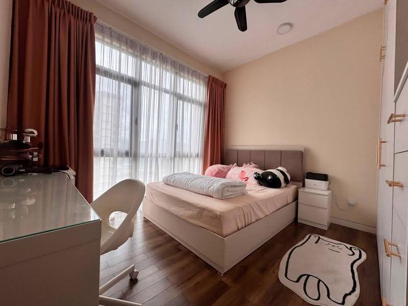 Kediaman Servis untuk Dijual di Elemen Utara KK - Janice Tay - Bedroom - PropertyGuru.com.my