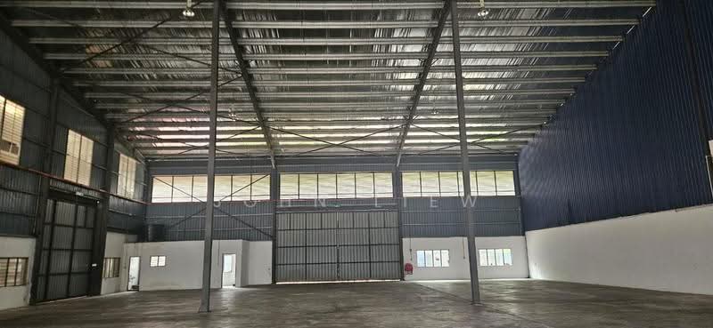 Warehouse for Rent in Kampung Baru Subang (Sungai Buloh) - John Liew - Interior - PropertyGuru.com.my