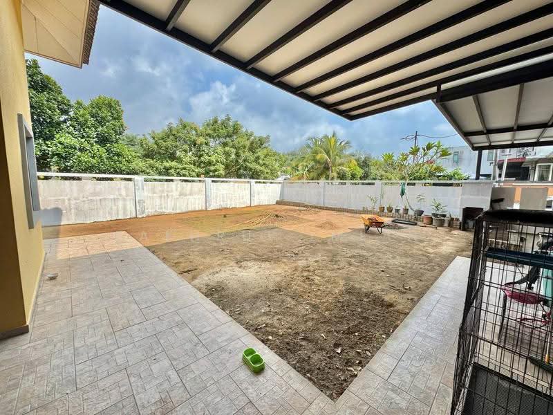Cluster House for Sale in Taman Scientex Pasir Gudang (Pasir Gudang) - Fakhrul Imlan - Exterior - PropertyGuru.com.my