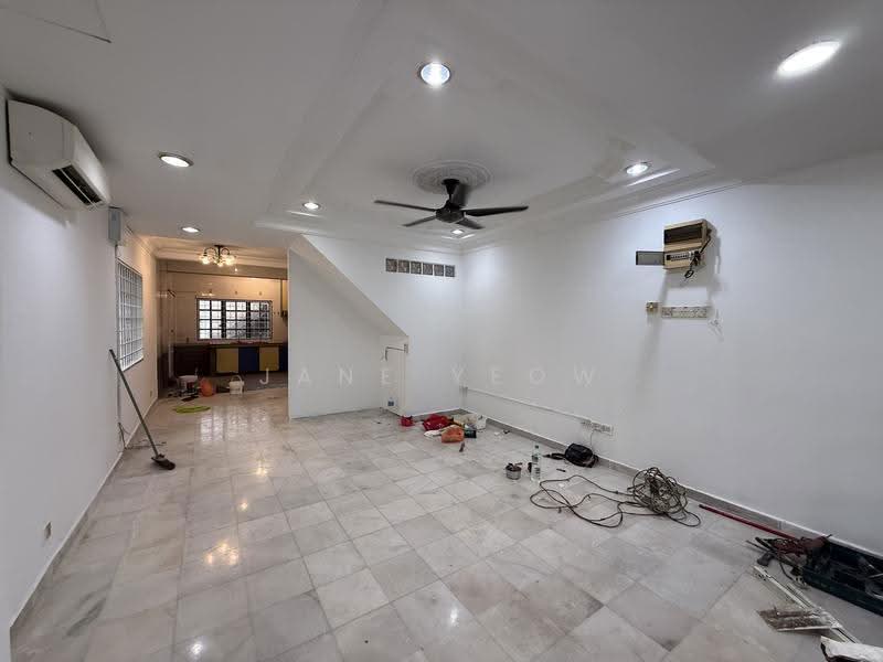 Rumah Teres 2-Tingkat untuk Dijual di Batu Caves (Kuala Lumpur) - Jane Yeow - Living Room - PropertyGuru.com.my