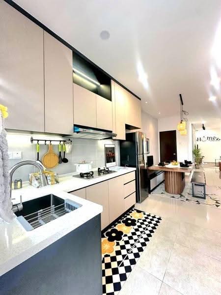 Townhouse for Sale in Sepang (Selangor) - Yantie Qaleesya - Kitchen - PropertyGuru.com.my