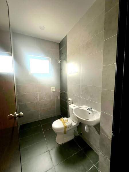 Townhouse for Sale in Sepang (Selangor) - Yantie Qaleesya - Bathroom - PropertyGuru.com.my