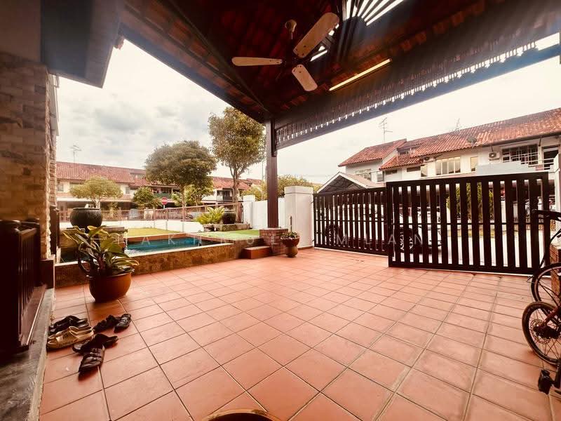 Semi-Detached House for Sale in Bandar Dato Onn (Tebrau) - Fakhrul Imlan - Exterior - PropertyGuru.com.my