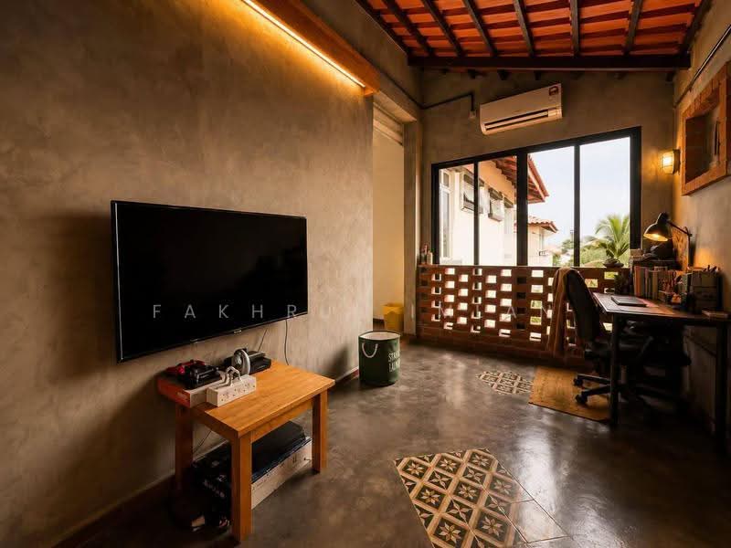 Semi-Detached House for Sale in Bandar Dato Onn (Tebrau) - Fakhrul Imlan - Study - PropertyGuru.com.my