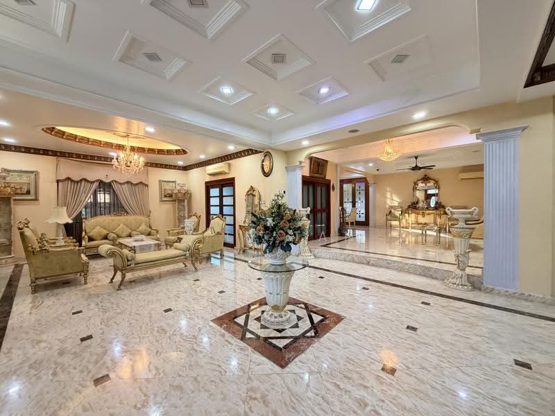 Bungalow House untuk Dijual di Bandar Mahkota Cheras (Cheras) - Lily Tan - Living Room - PropertyGuru.com.my