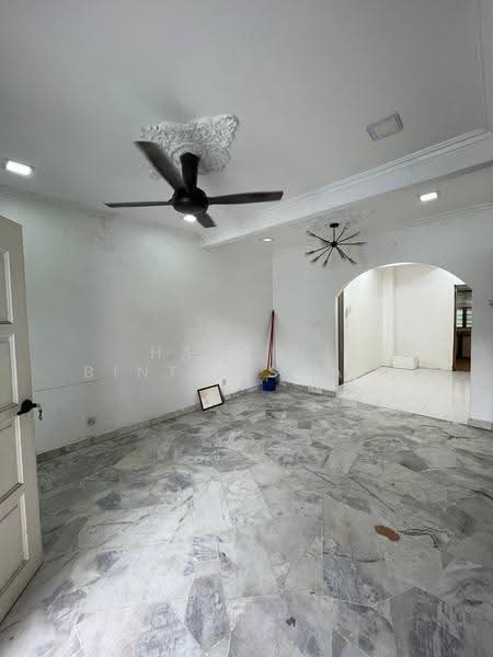 2-storey Terraced House for Sale in Taman Kosas (Ampang) - Hartini Binti Ismail - Living Room - PropertyGuru.com.my