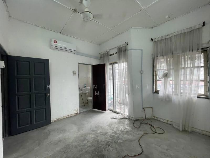 2-storey Terraced House for Sale in Taman Kosas (Ampang) - Hartini Binti Ismail - Interior - PropertyGuru.com.my