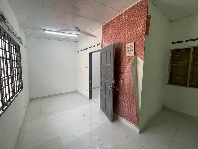 2-storey Terraced House for Sale in Taman Kosas (Ampang) - Hartini Binti Ismail - Interior - PropertyGuru.com.my