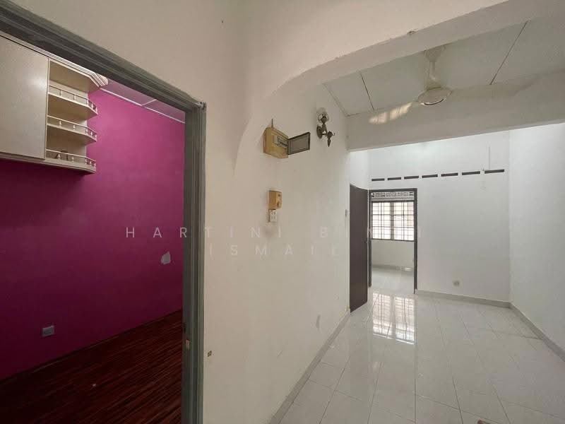 2-storey Terraced House for Sale in Taman Kosas (Ampang) - Hartini Binti Ismail - Interior - PropertyGuru.com.my