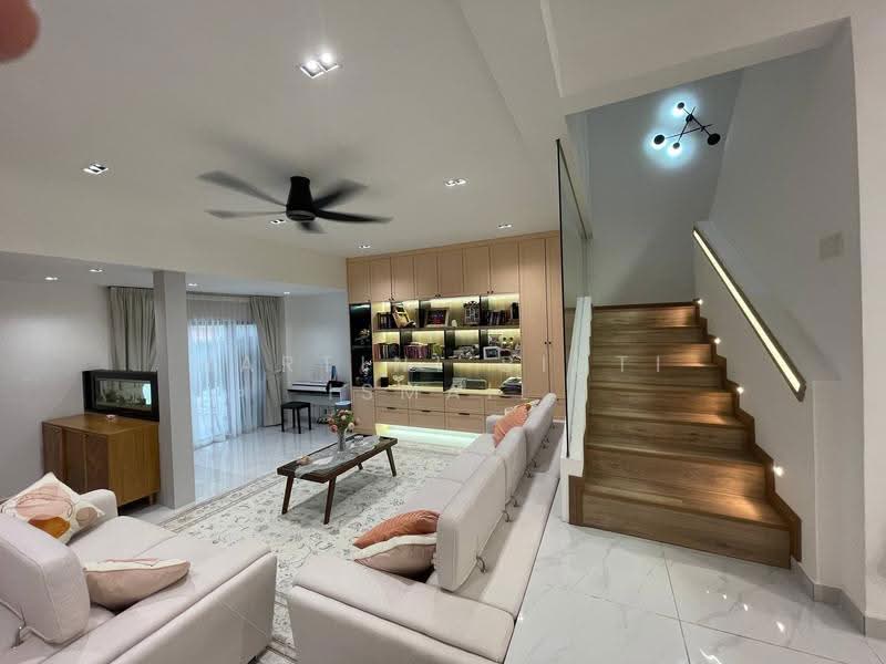 Rumah Teres 2-Tingkat untuk Dijual di Keramat (Kuala Lumpur) - Hartini Binti Ismail - Living Room - PropertyGuru.com.my