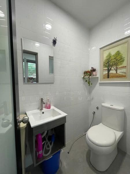 Rumah Teres 2-Tingkat untuk Dijual di Keramat (Kuala Lumpur) - Hartini Binti Ismail - Bathroom - PropertyGuru.com.my