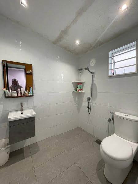 Rumah Teres 2-Tingkat untuk Dijual di Keramat (Kuala Lumpur) - Hartini Binti Ismail - Bathroom - PropertyGuru.com.my