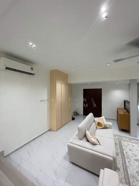 Rumah Teres 2-Tingkat untuk Dijual di Keramat (Kuala Lumpur) - Hartini Binti Ismail - Living Room - PropertyGuru.com.my