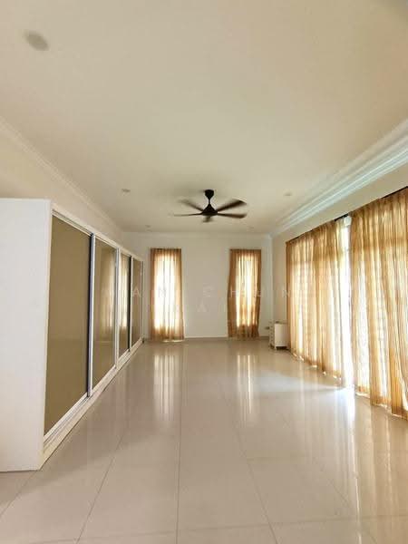 Rumah Berkembar untuk Disewa di Sungai Ara @ 3 Storey Semi D (Sungai Ara) - Gan Chun Kai - Interior - PropertyGuru.com.my