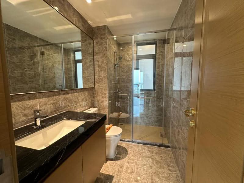 Kondominium untuk Dijual di R&F Princess Cove Phase 2-Seine Region - Darren Chua - Bathroom - PropertyGuru.com.my