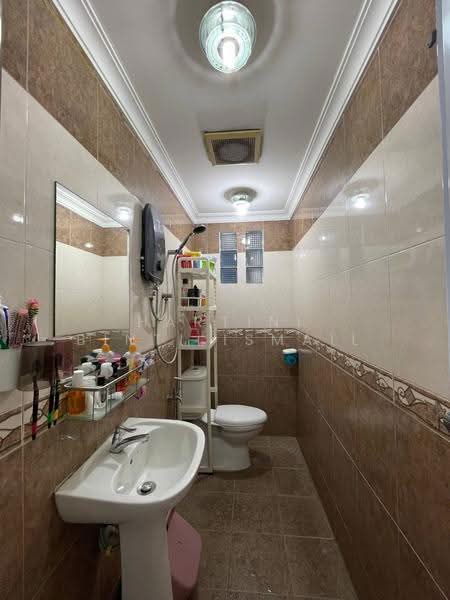 Condominium for Sale at Mutiara Sentul - Hartini Binti Ismail - Bathroom - PropertyGuru.com.my